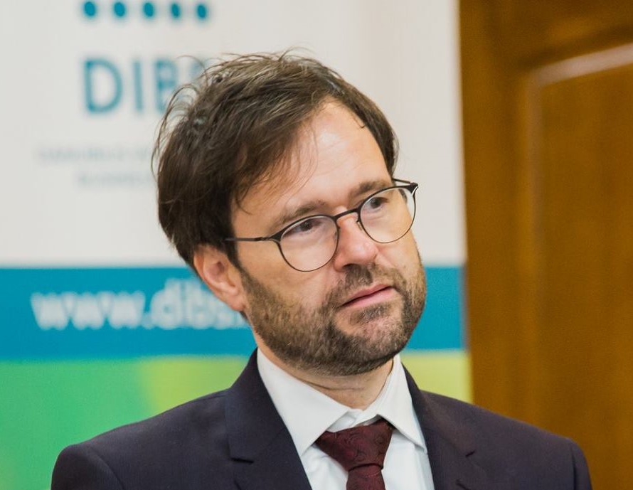 Portret Daniel Alexandru Cosnita